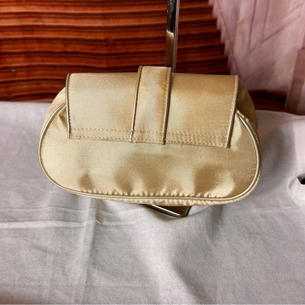 DIOR authentic Gold Quilted Parfum Bag, excellent condition - Picture 3 of 13